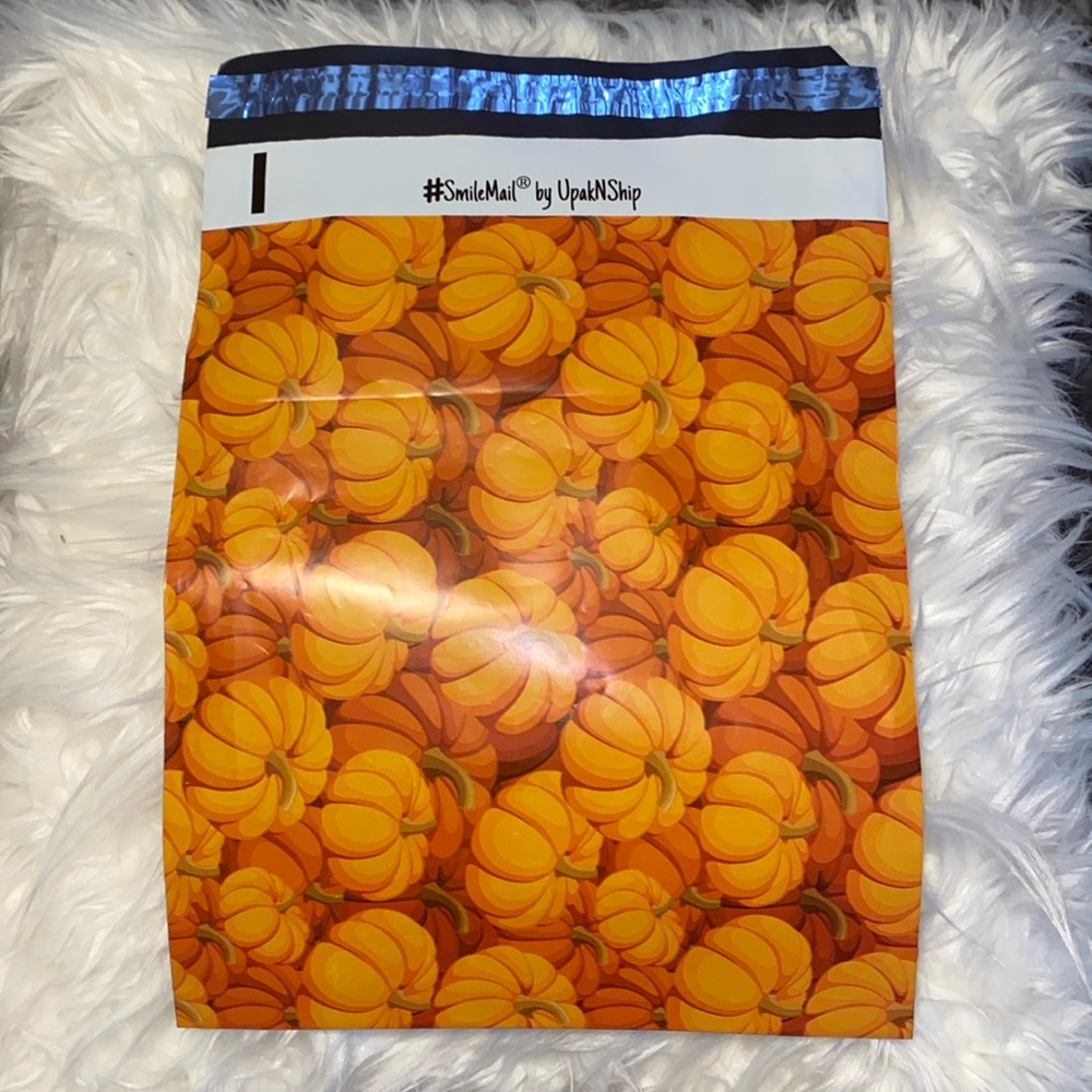 Pumpkin Designer Printed Poly Mailers Shipping Envelopes Bags 10x13 (25 Pack) - Picture 4 of 8